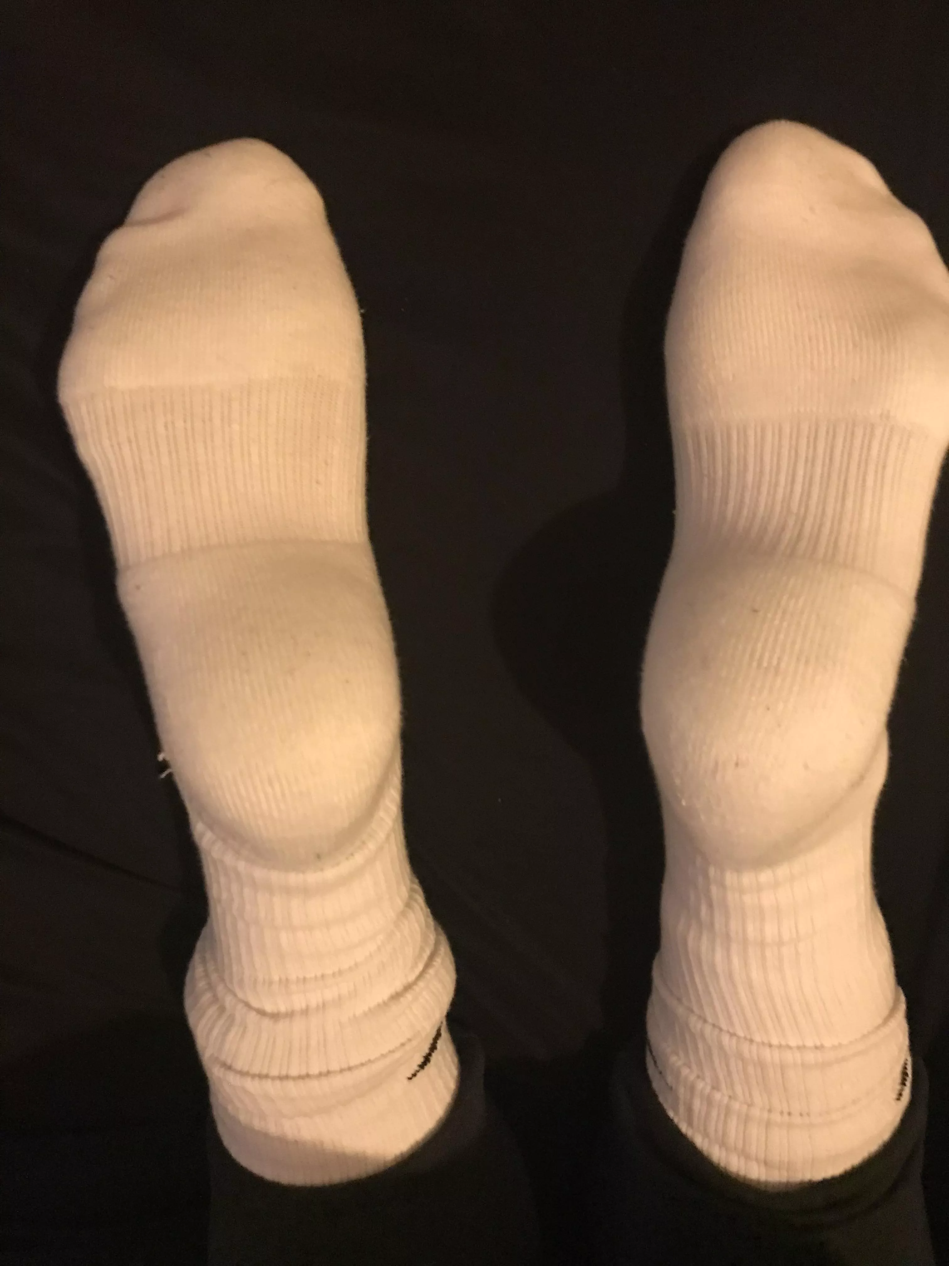 Come peel these off me 🥵💦