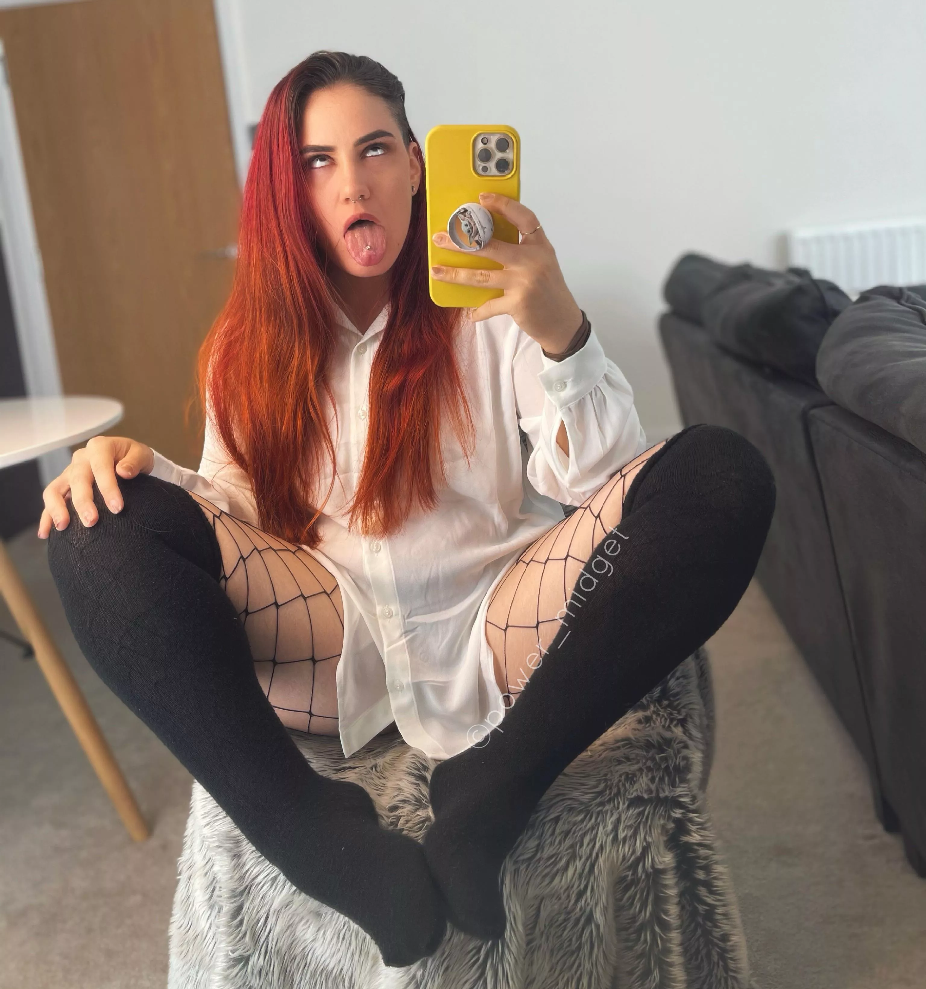 Come play with me? 😈