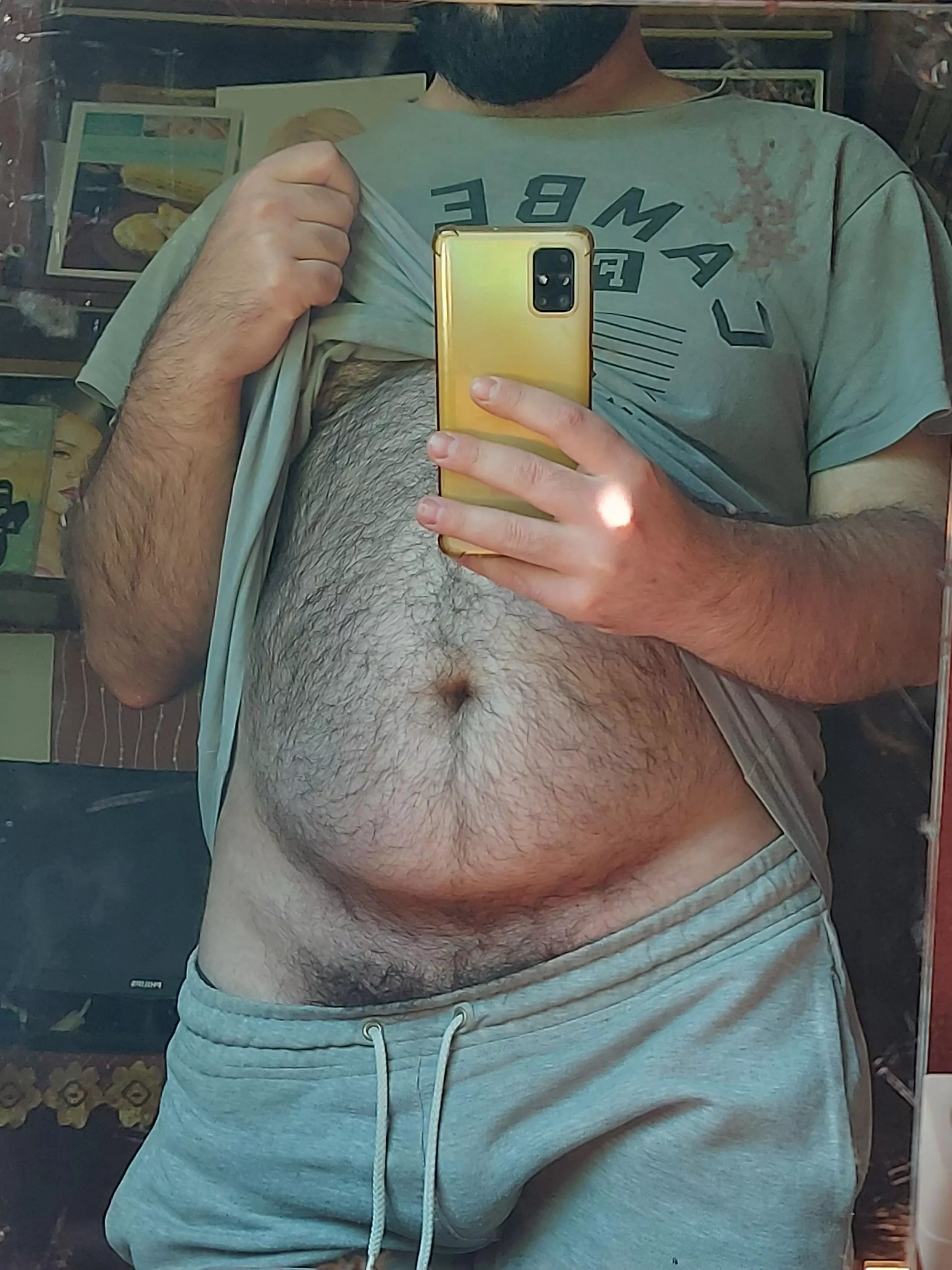 Come, pull my pants all the way down 🥴😘