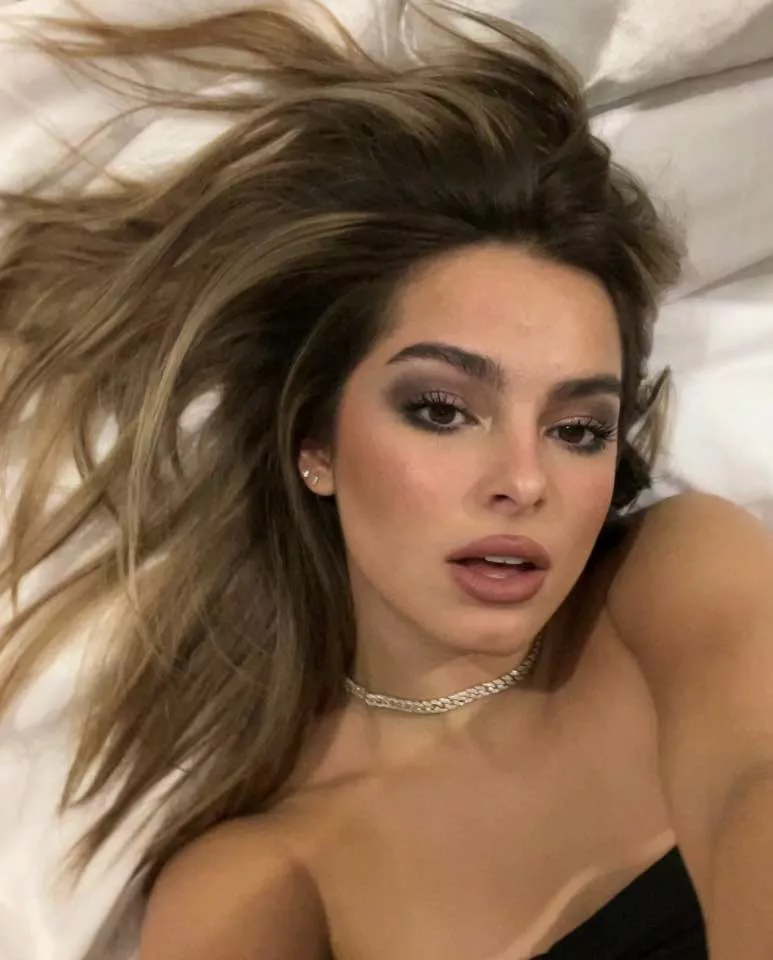 Come rp as Addison Rae for me