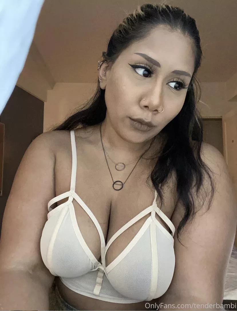 Come see what I am about on OF, link in image ;) Come see what I am about on OF, link in image ;)