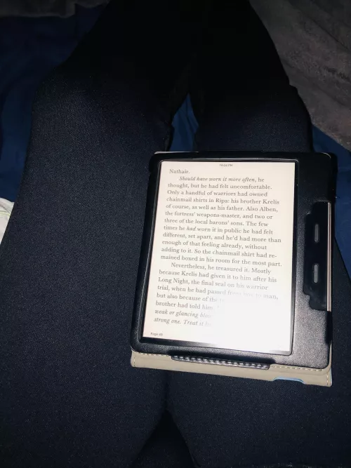 Come sit on my lap and I’ll read to you 😙