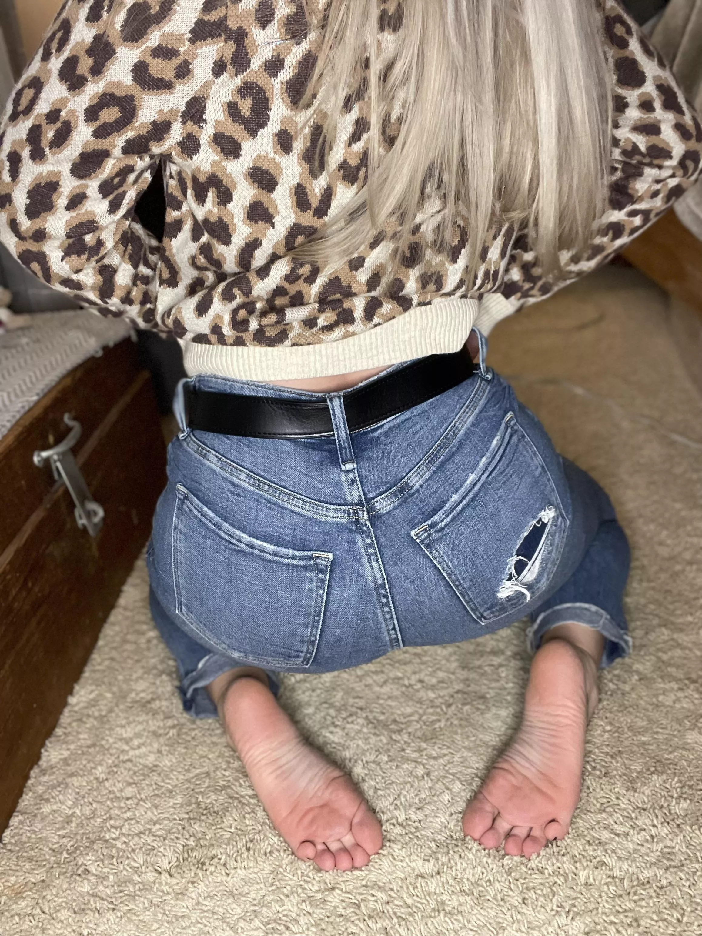 Come sneak a worship sesh before I leave for work 😉