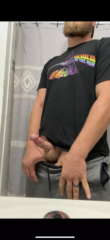 Come to the dark side of the moon 🏳️🌈⃤