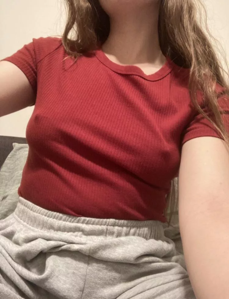Comfy evenings 🌆 (24F)