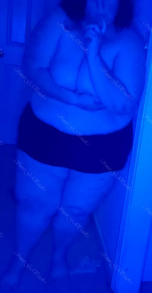 Coming online, join me for my first ever show of 2022!