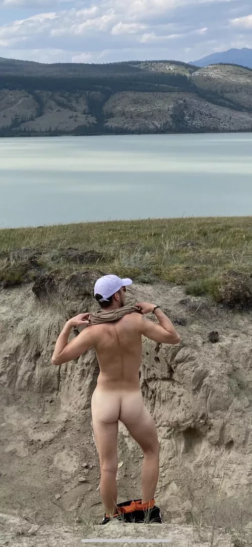 Congrats you made it to the top! Now drop those pants 😈