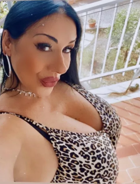 Considering an OF, are y’all ready to see them?