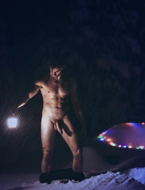 Could you help me warm back up? Happy Christmas Eve!