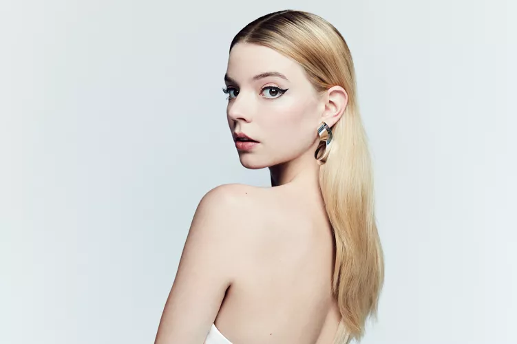 Couldn't believe my eyes when I first saw Anya Taylor Joy