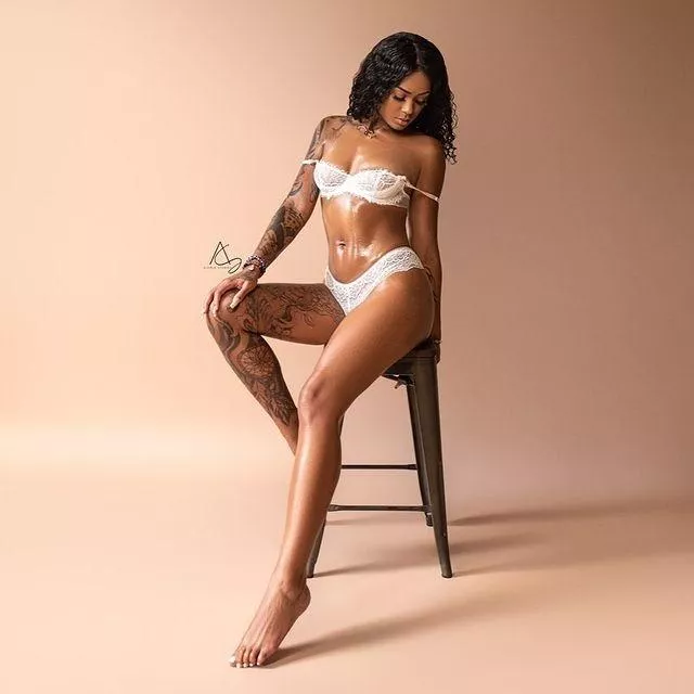 Courtney Spangler (@cocospankie) [instagram]