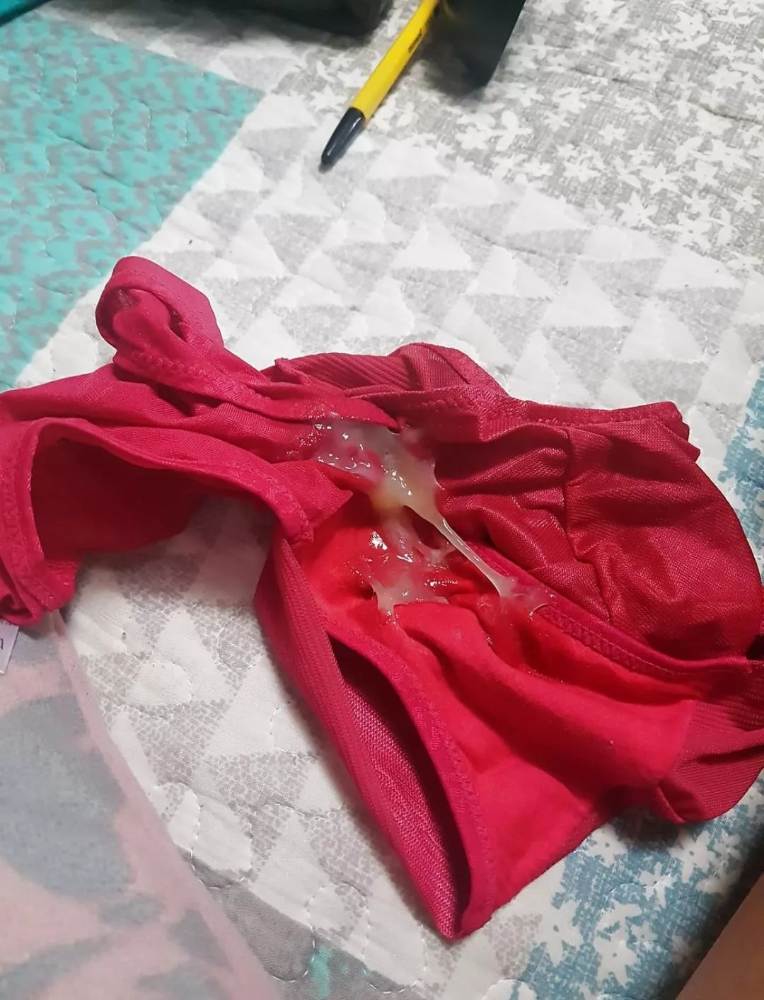 Cousin sister panties cum