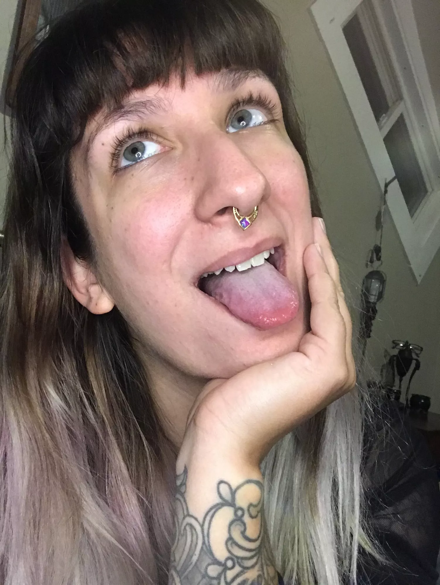 Cover my face then cover my insides 🥰