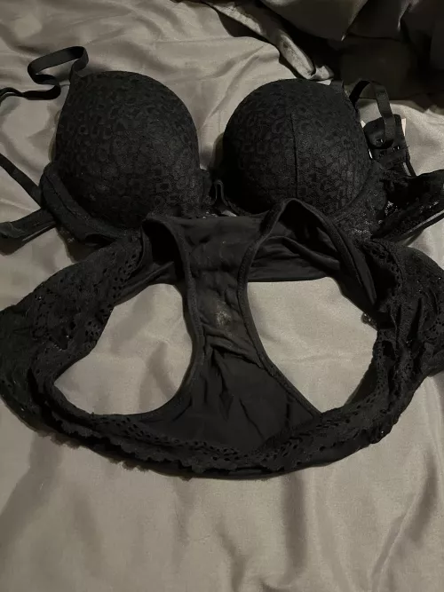 Coworkers wife’s.
