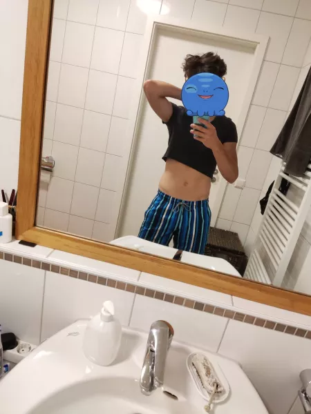 Croptop. Yay or nay?