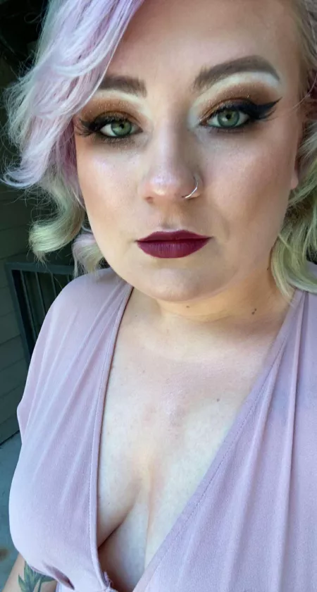 Cum check out my page if you wanna see my titties π€·ββοΈ
