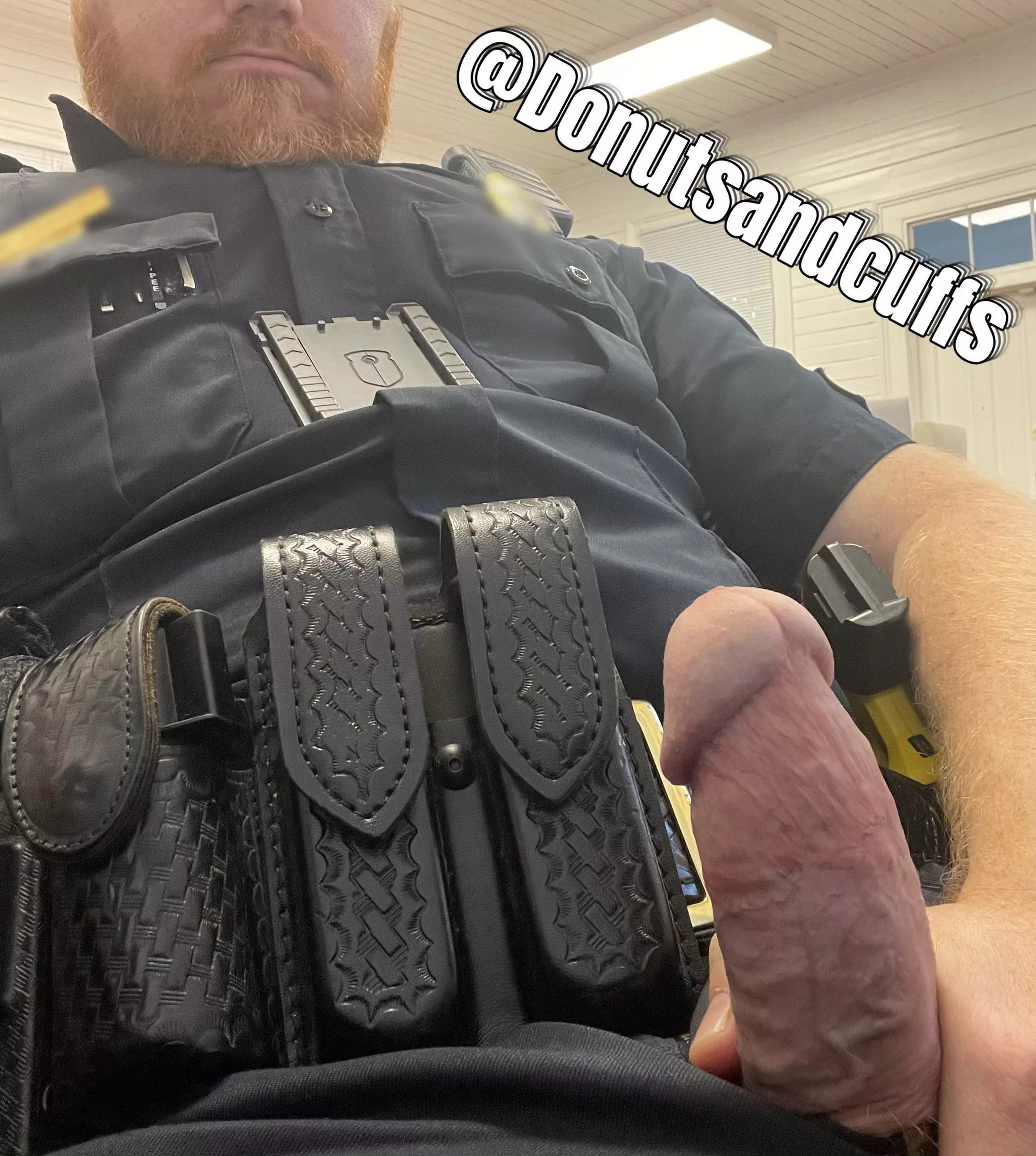 Cum get some breakfast babe!