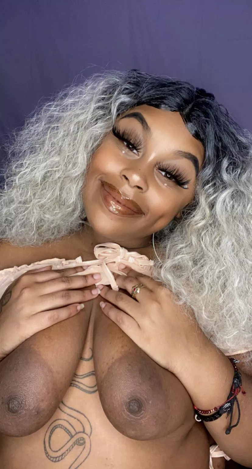 Cum get your breakfast 🥵