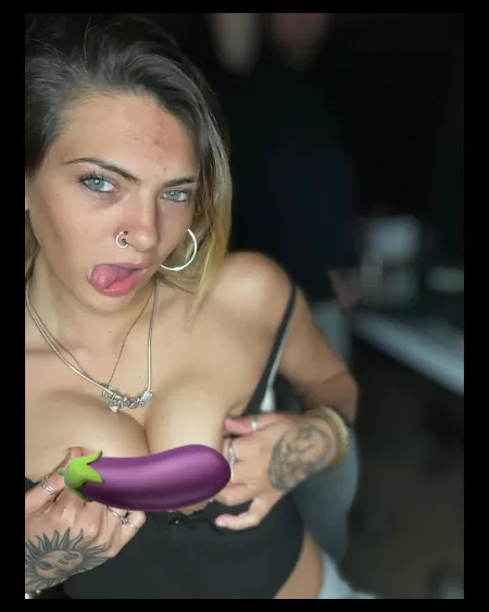 💋💦 cum help out 😩