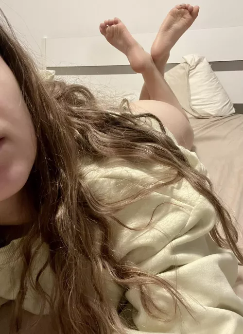 Cum join me in bed this morning?π