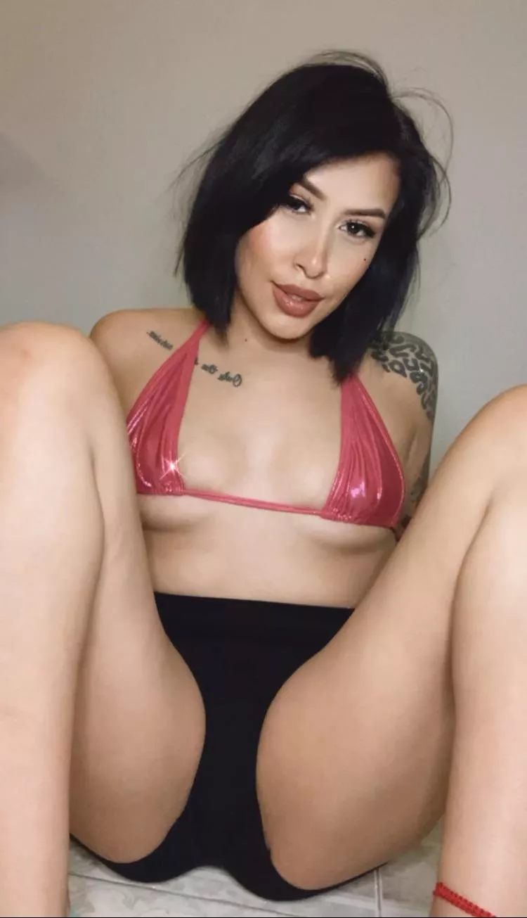 Cum join me on snap I’m super active and always horny ! 🥵