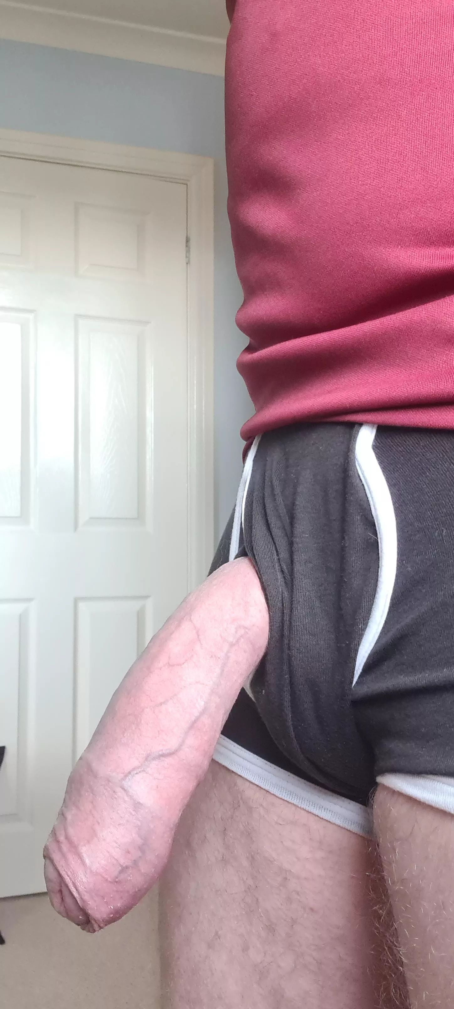 Cum make me hard!! 😜🍆