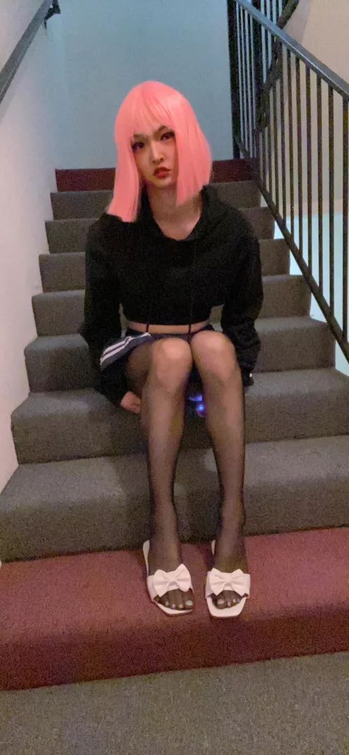 Cum on my feet daddy 💦