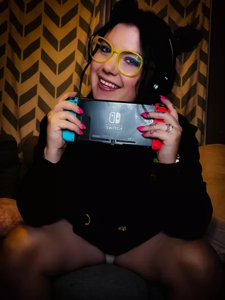 Cum play with me ๐๐๐