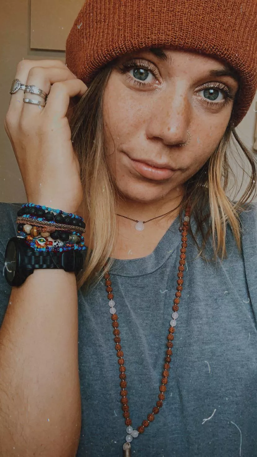 cum see where else I have freckles....message me and let’s chat freckle fantasies mmmm 🤍 cum see where else I have freckles....message me and let’s chat freckle fantasies mmmm 🤍