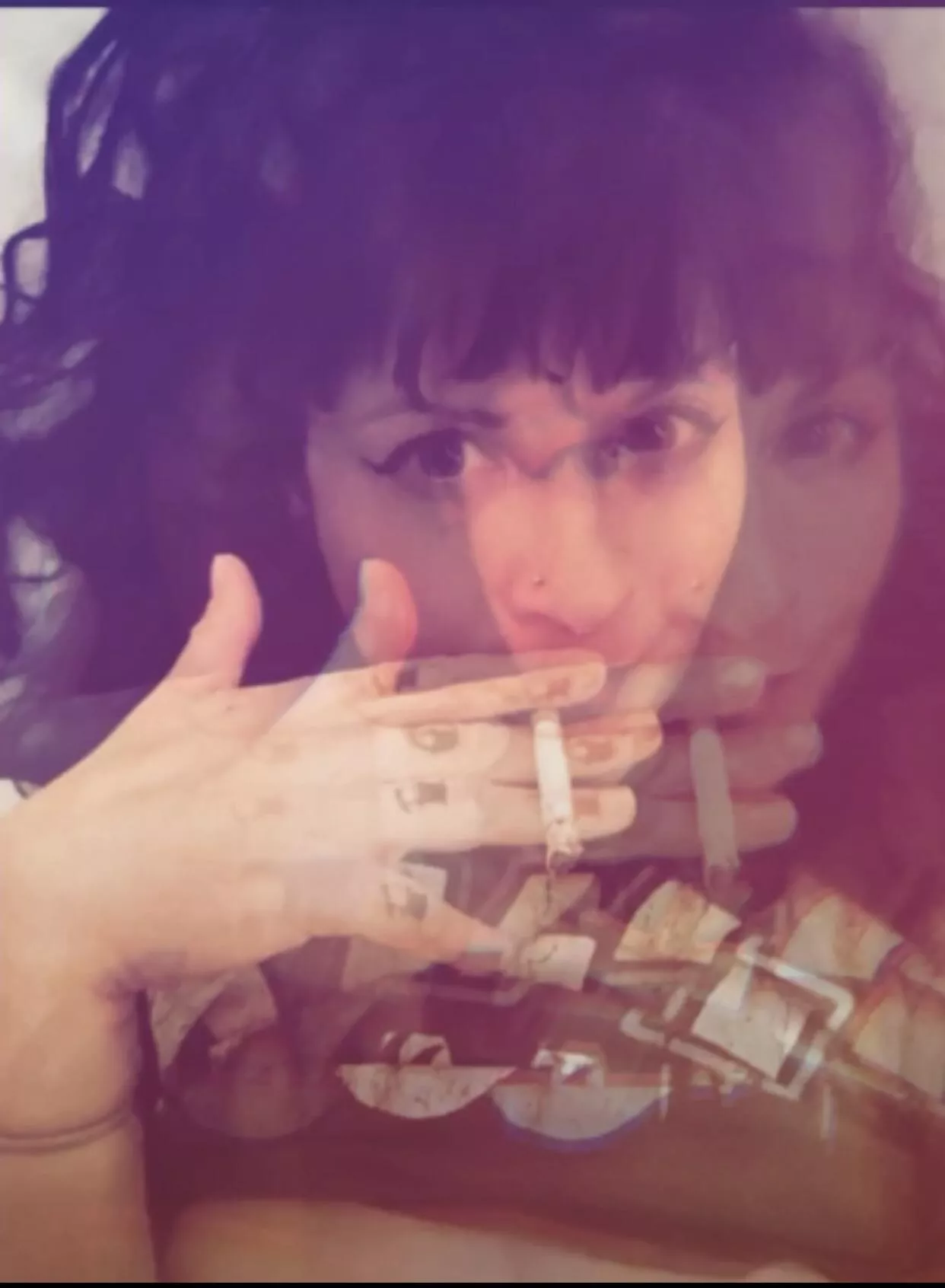 Cum share a smoke 😘