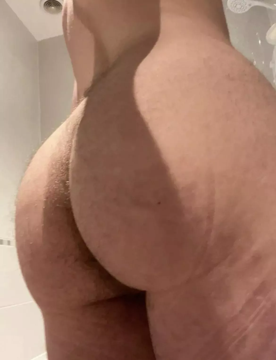 Curious bottom looking for chub top