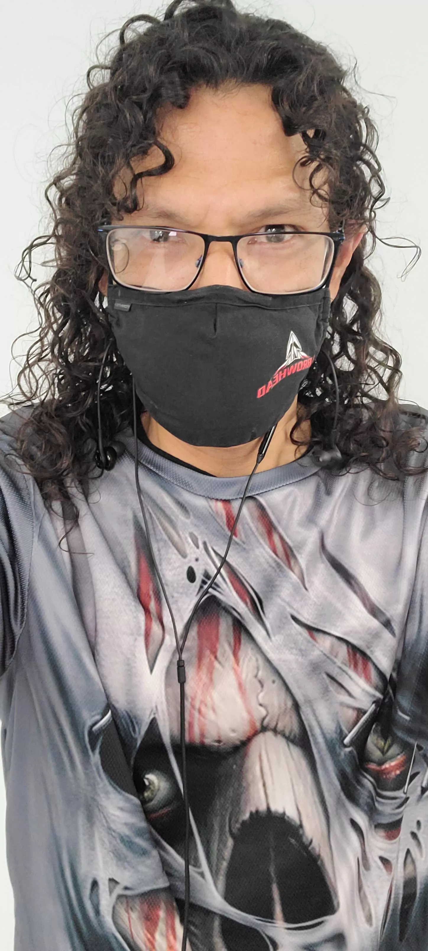 Curls got in da way so had to put my hair girly style as they call it lmfao 🤣🤪