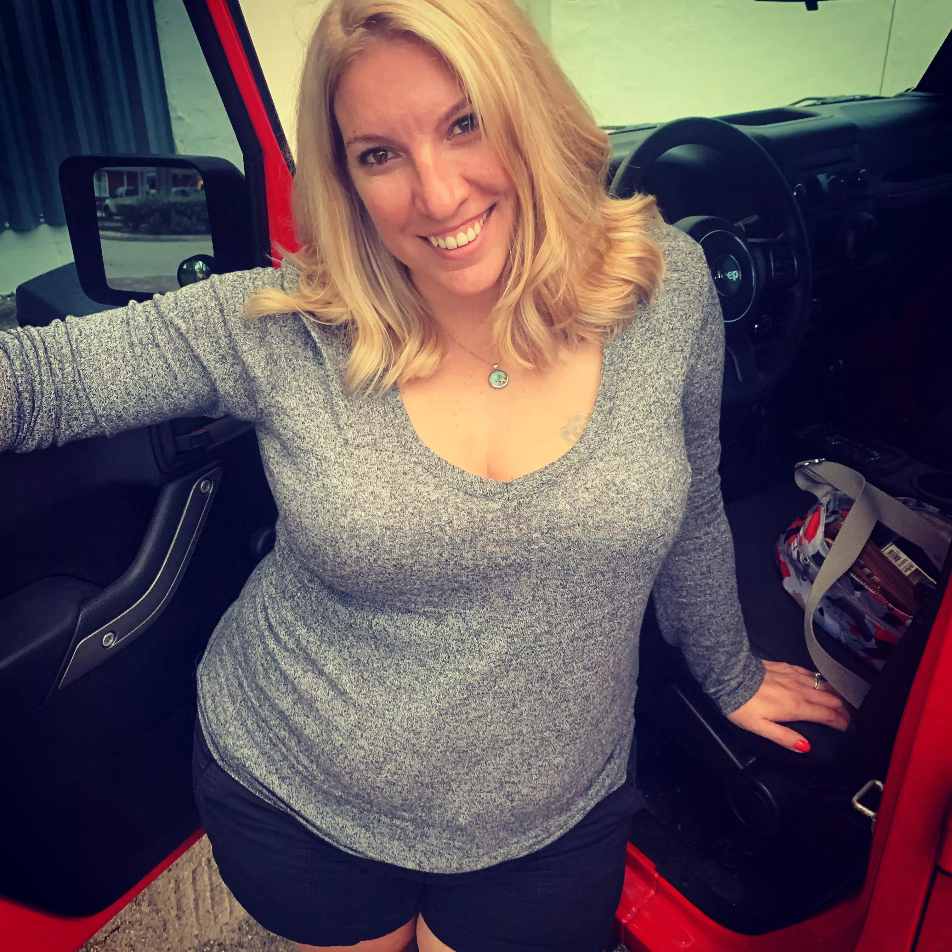 Curvy and beautiful?