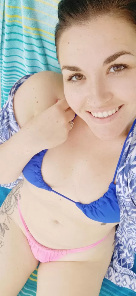 Curvy mum bod enjoying the sunshine ๐ฅฐ๐