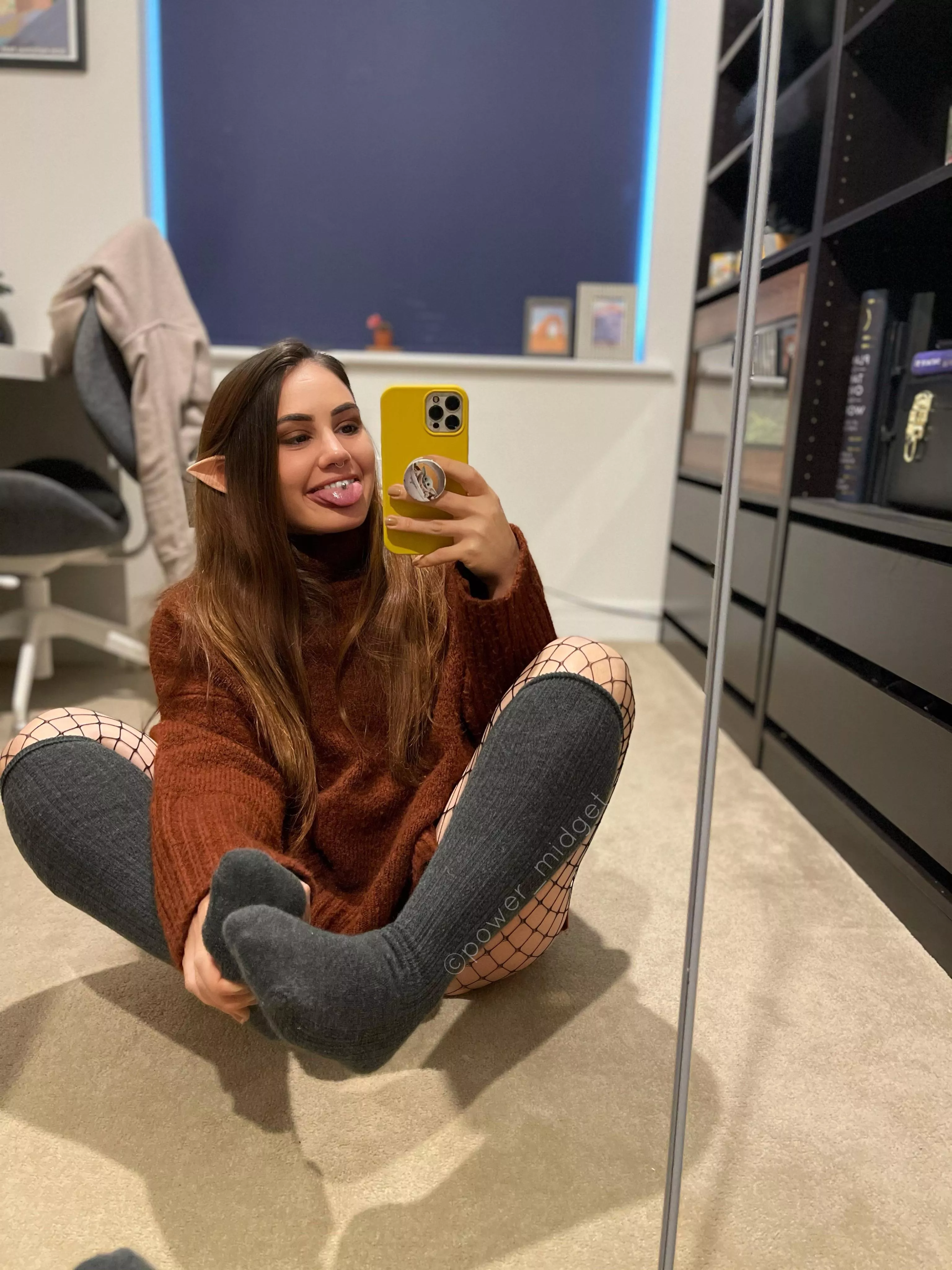 Cute little elf 🥰