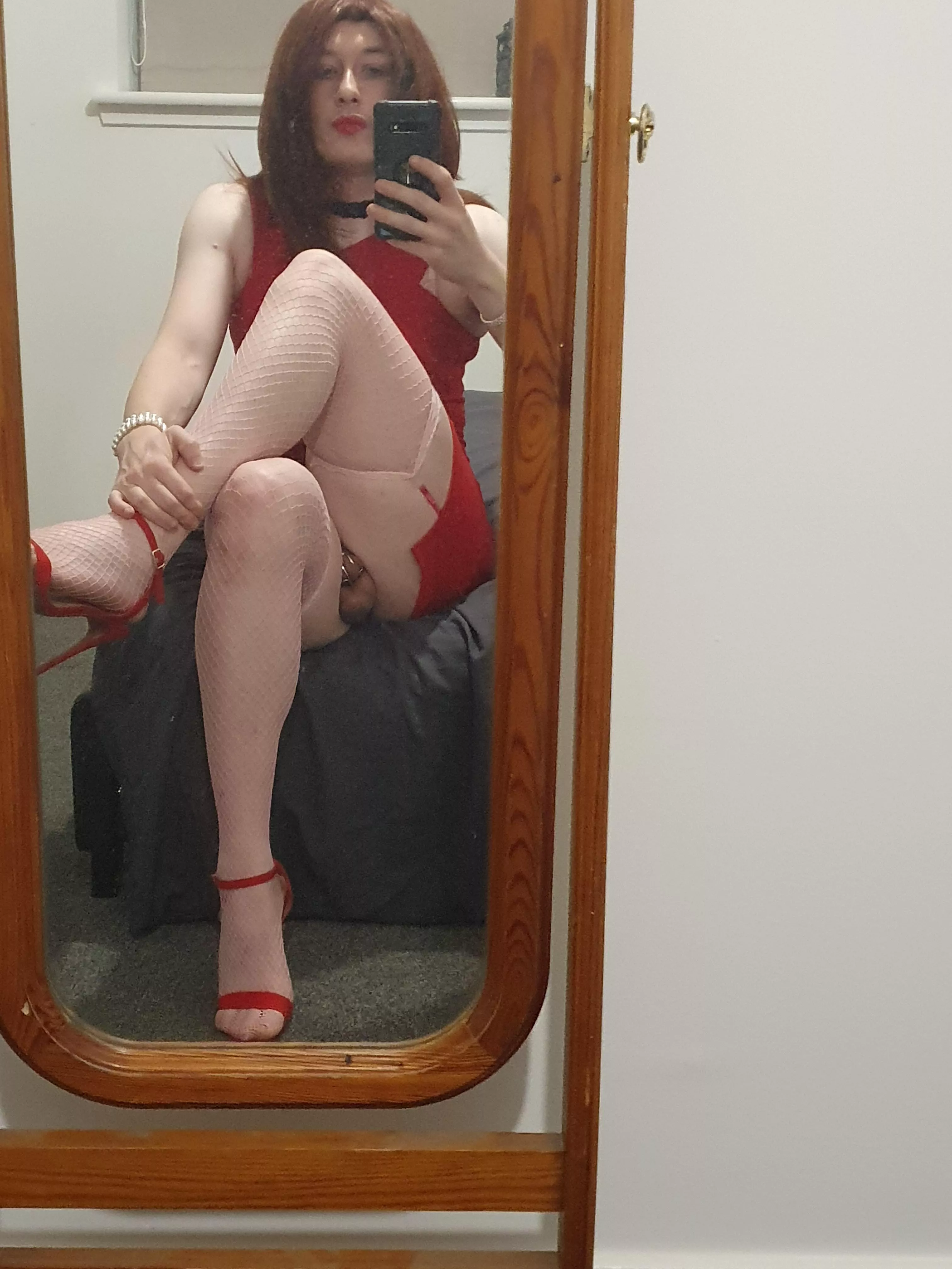 daddy cancelled on me ☹ anyone else want to have fun with me? 😘