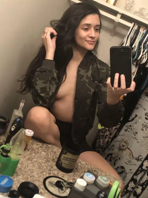 Daddy do you like it when Iβm stoned π