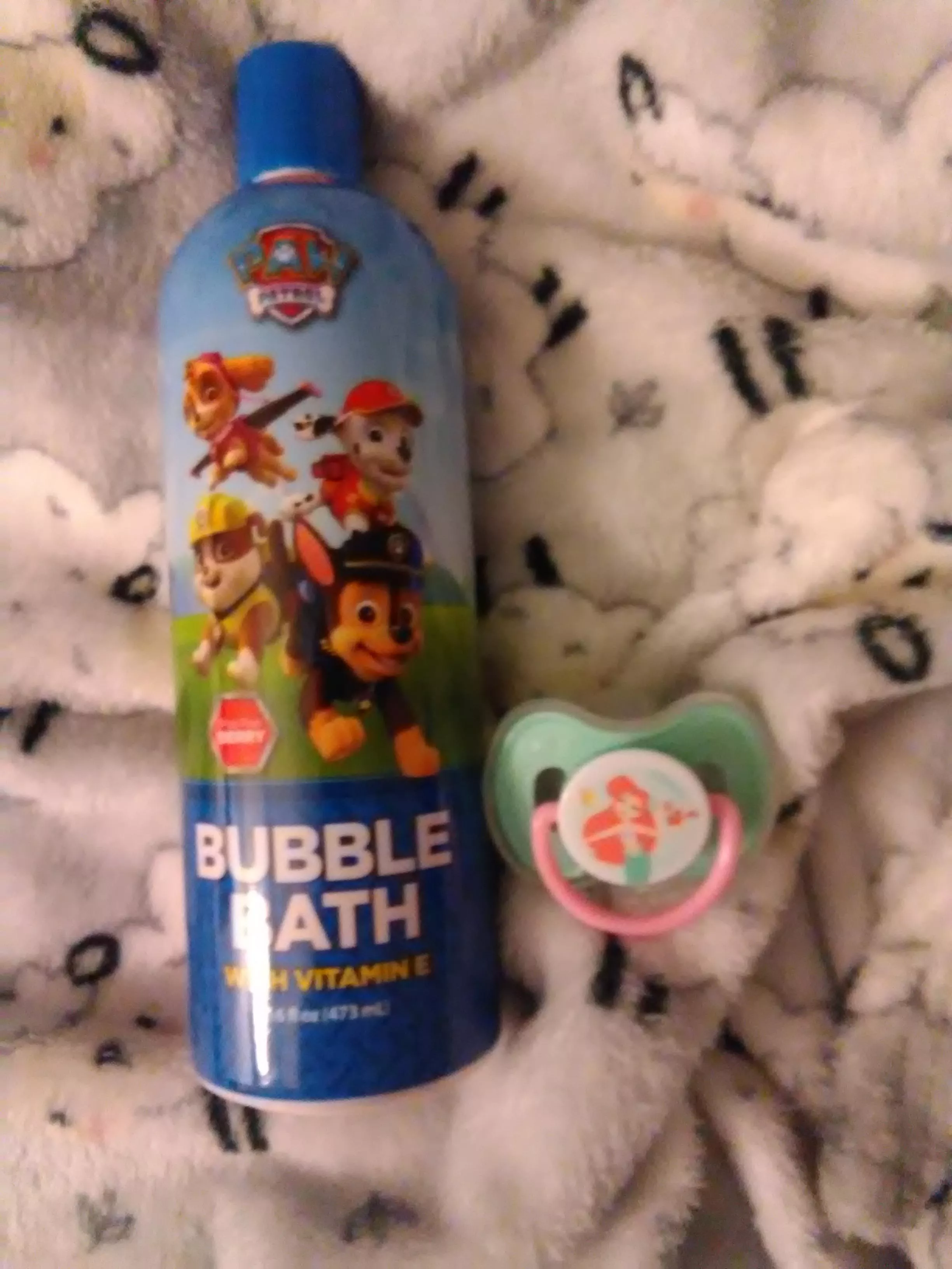 Daddy let me gets a new paci and more bubble bath!!