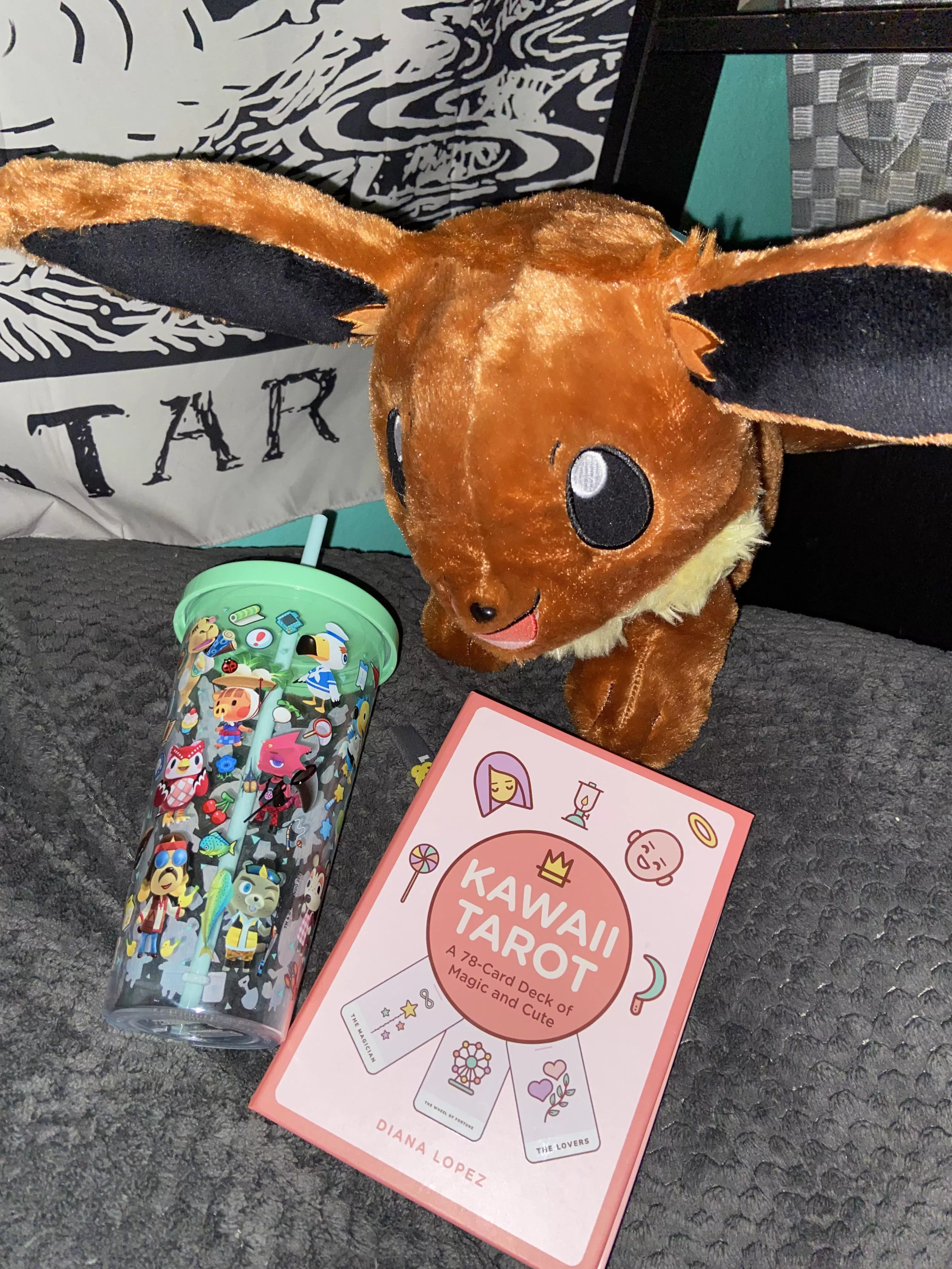 daddy taked me to the mall to go to build a bear and now i has strawberry scented eevee and the cutest tarot cards ive ever seen!!! 💕💕💕💕 i has the bestest daddy :33 🥺