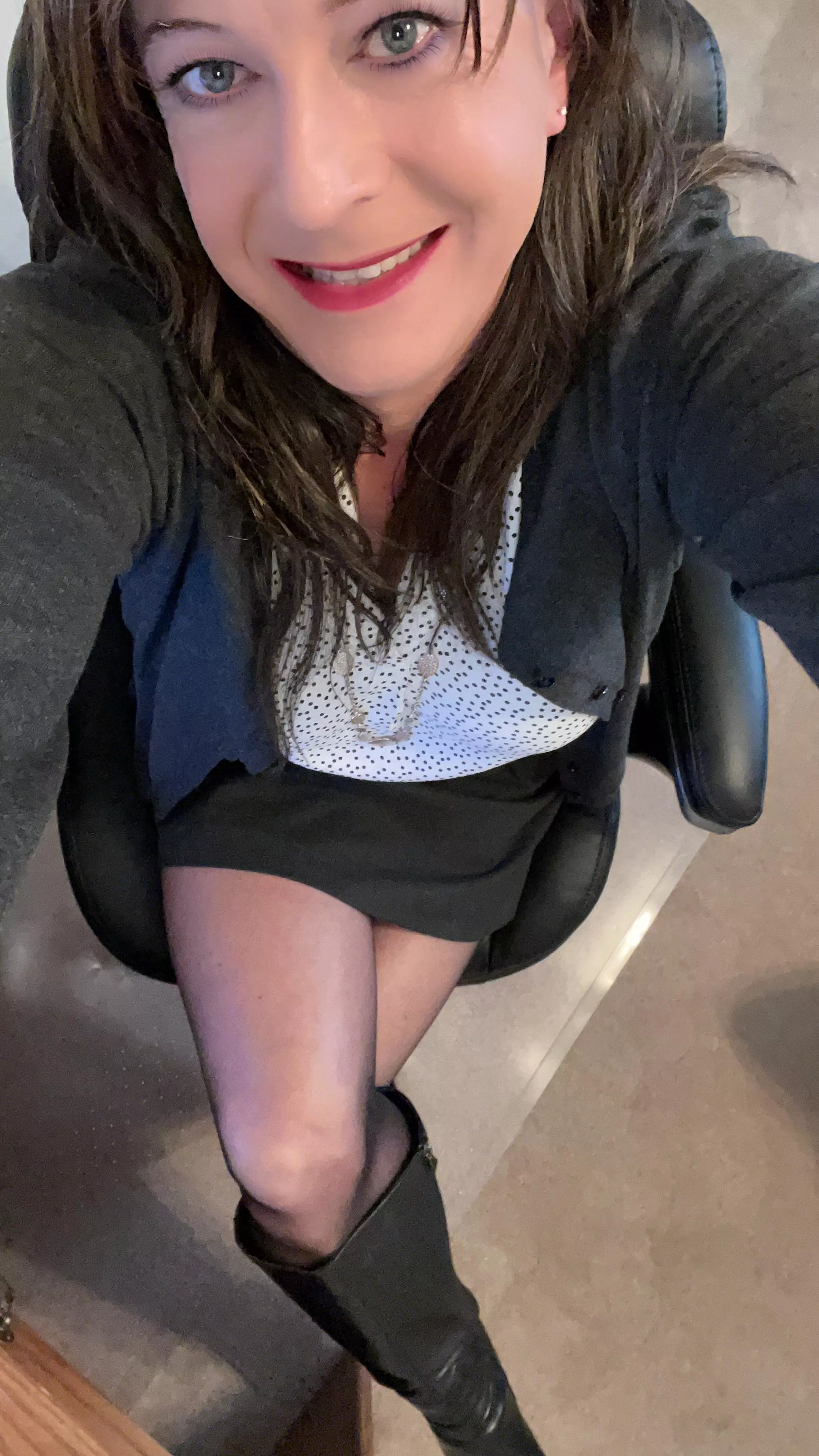 Daddy’s office girl today