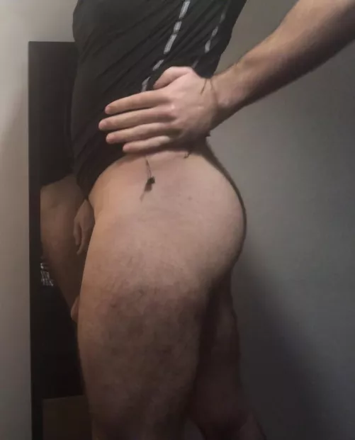 Daddy’s peach needs a taste