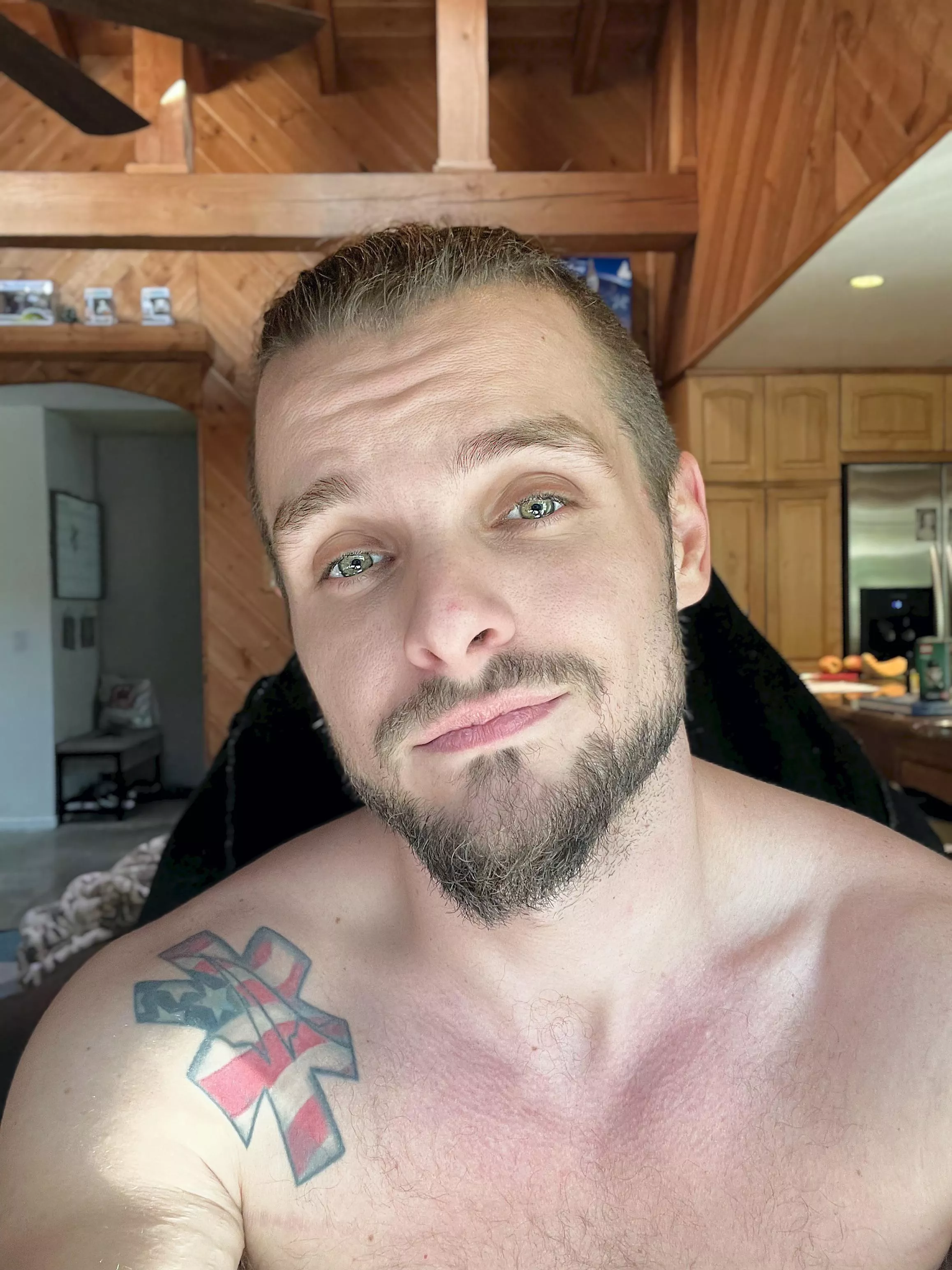 Damn there are some good looking people in here hope I stack up