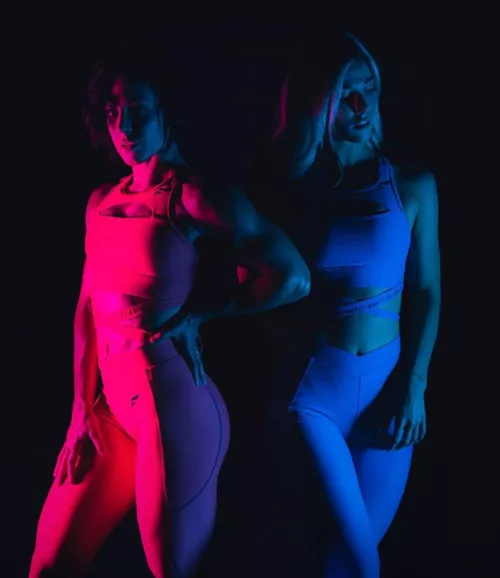 Dana Linn looking like a smoke show