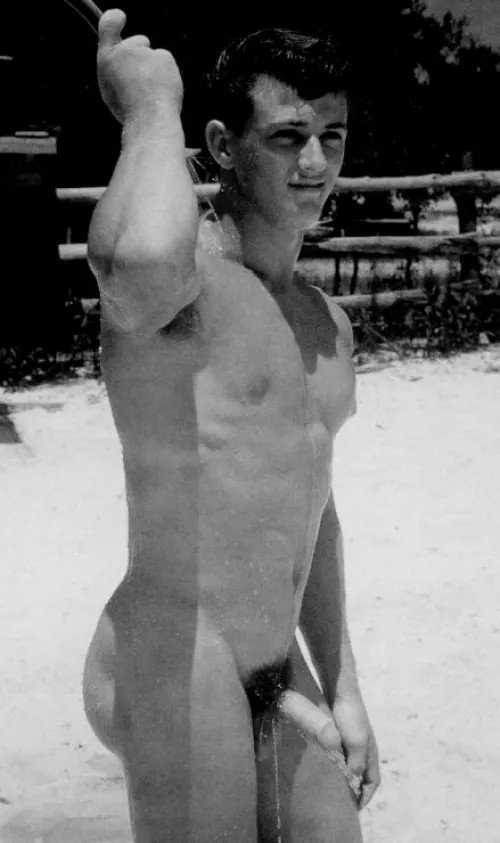 Darryl Powers aka Lance Ponton aka Wayne Carlin