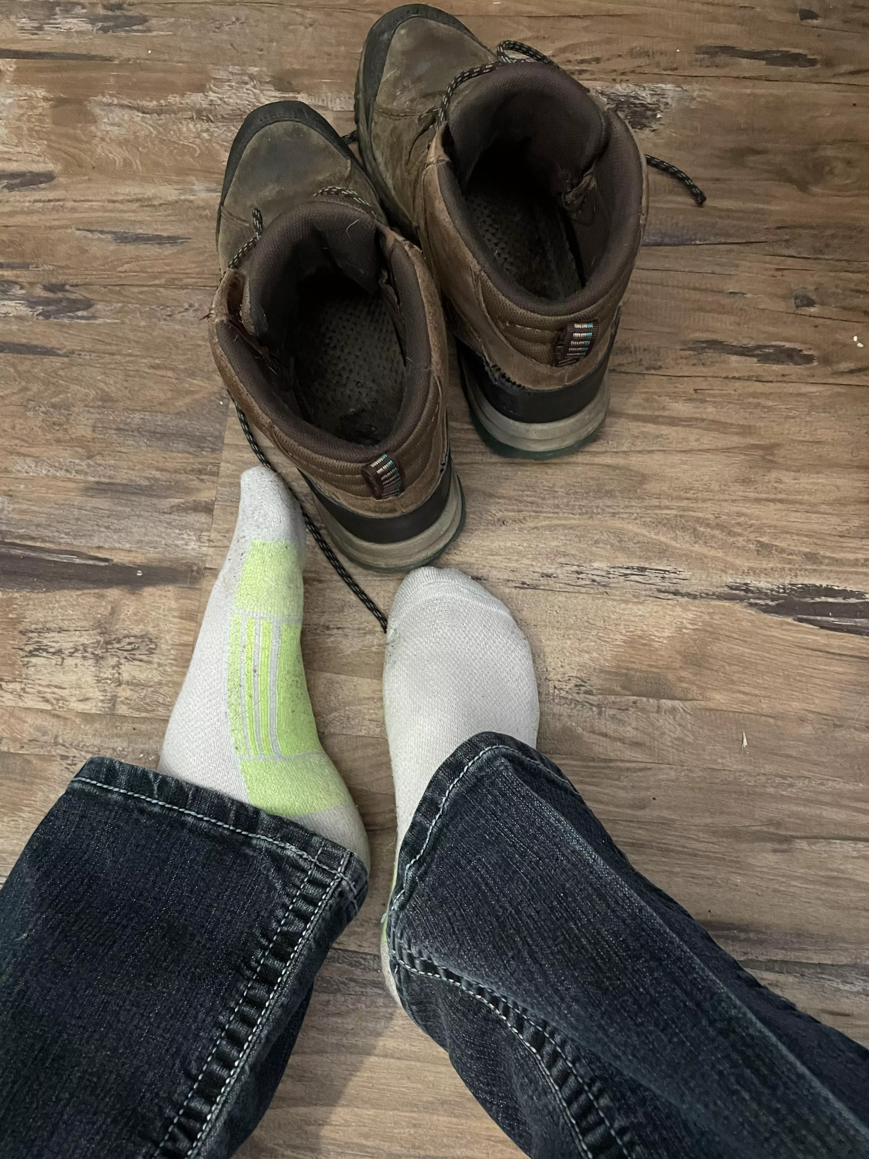 Day 2 wear. Spent the day running around a hot kitchen. How much longer should I wear them? Day 2 wear. Spent the day running around a hot kitchen. How much longer should I wear them?