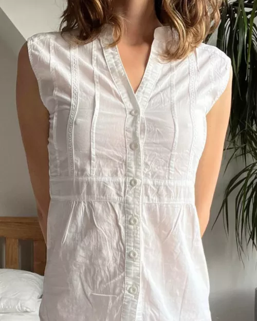 Day 37 of the wife's Braless 2022 pledge, still going!