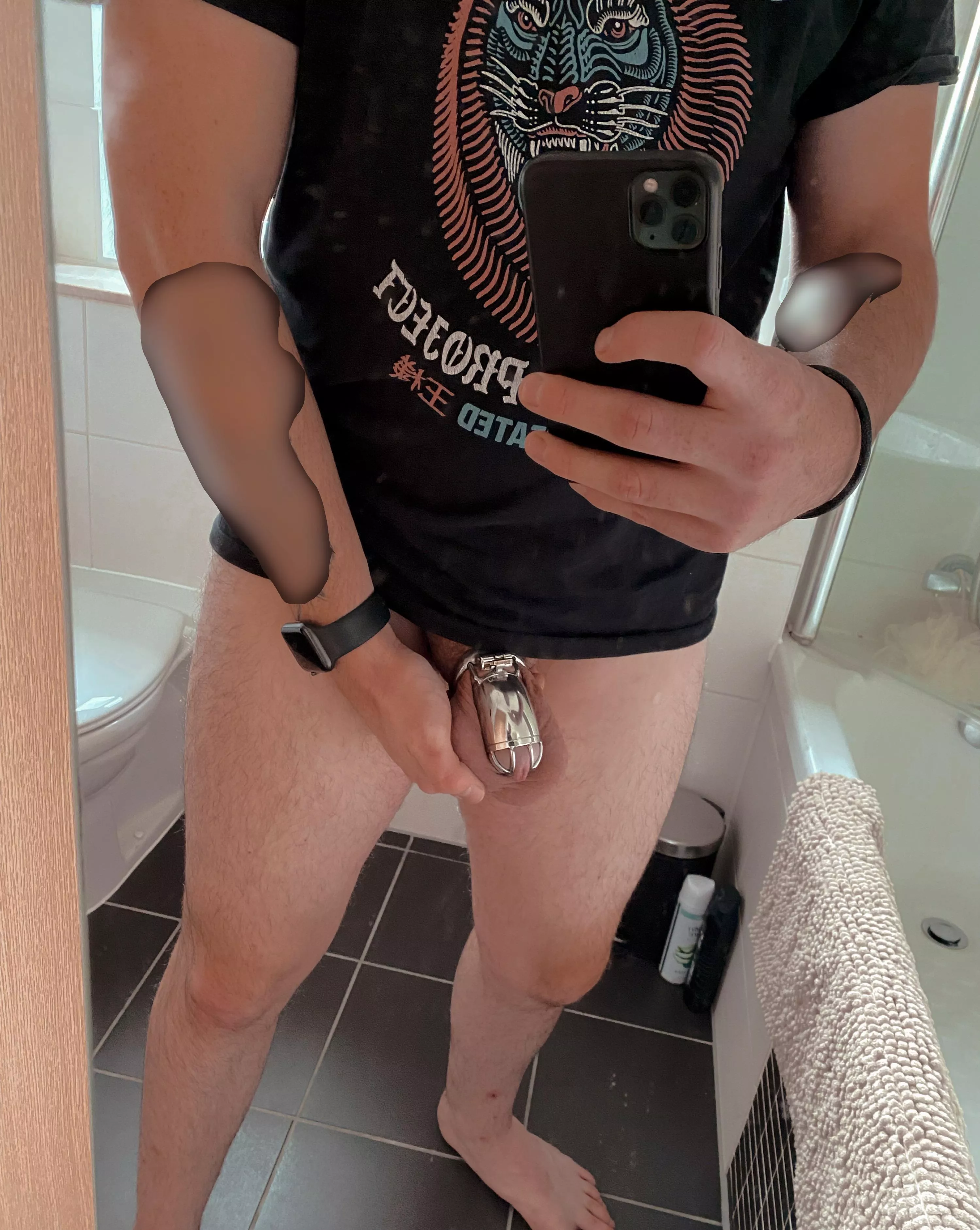 Day 9: Filling up the cage and balls getting bigger. If there’s any specific content you’d like to see, let me know!