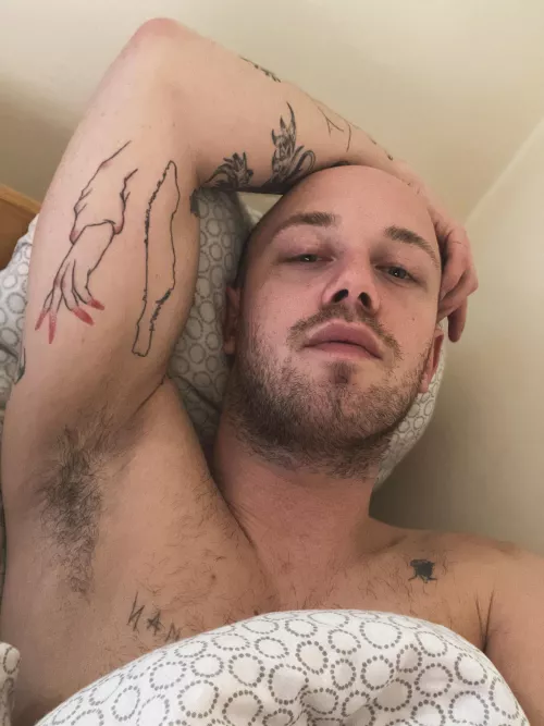 day off, im not leaving my bed