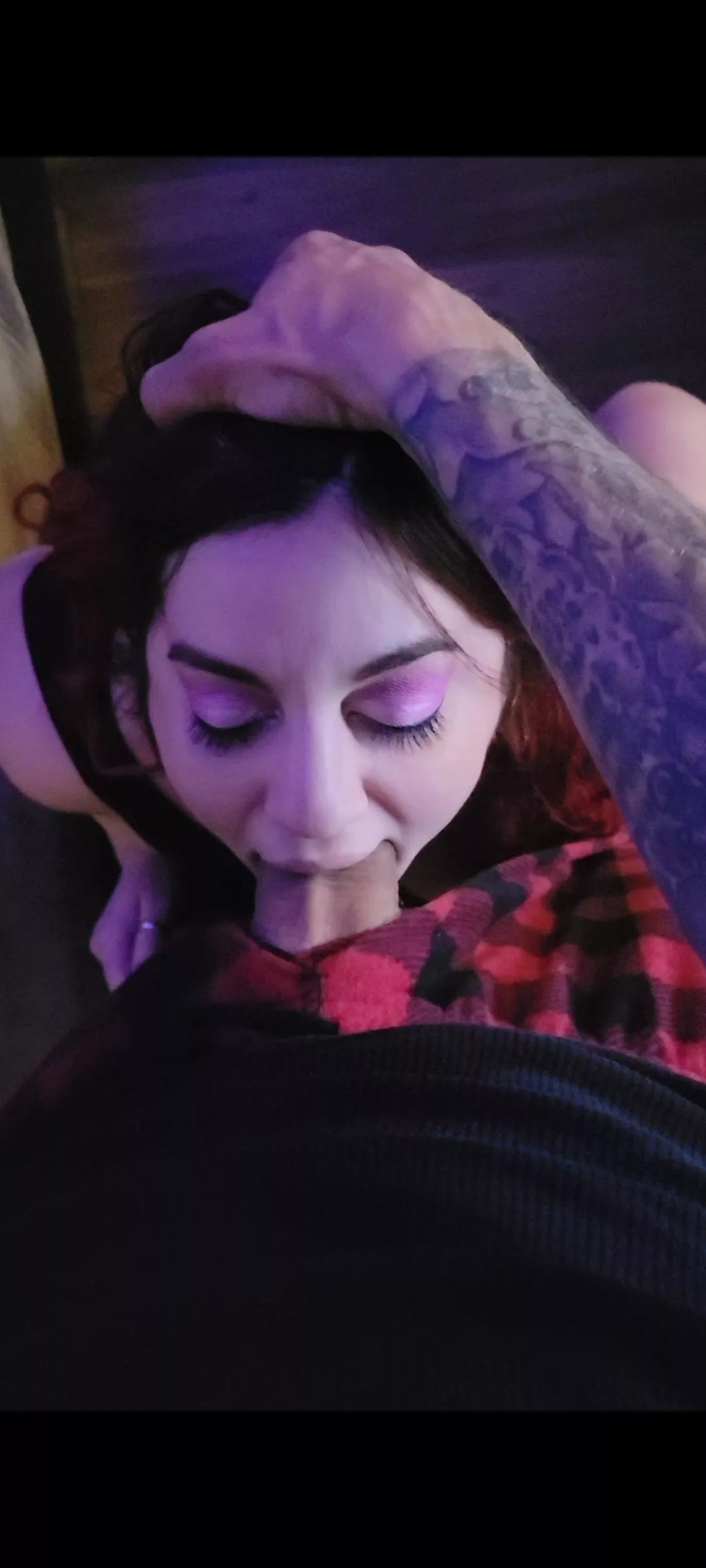 deep down her throat 😈