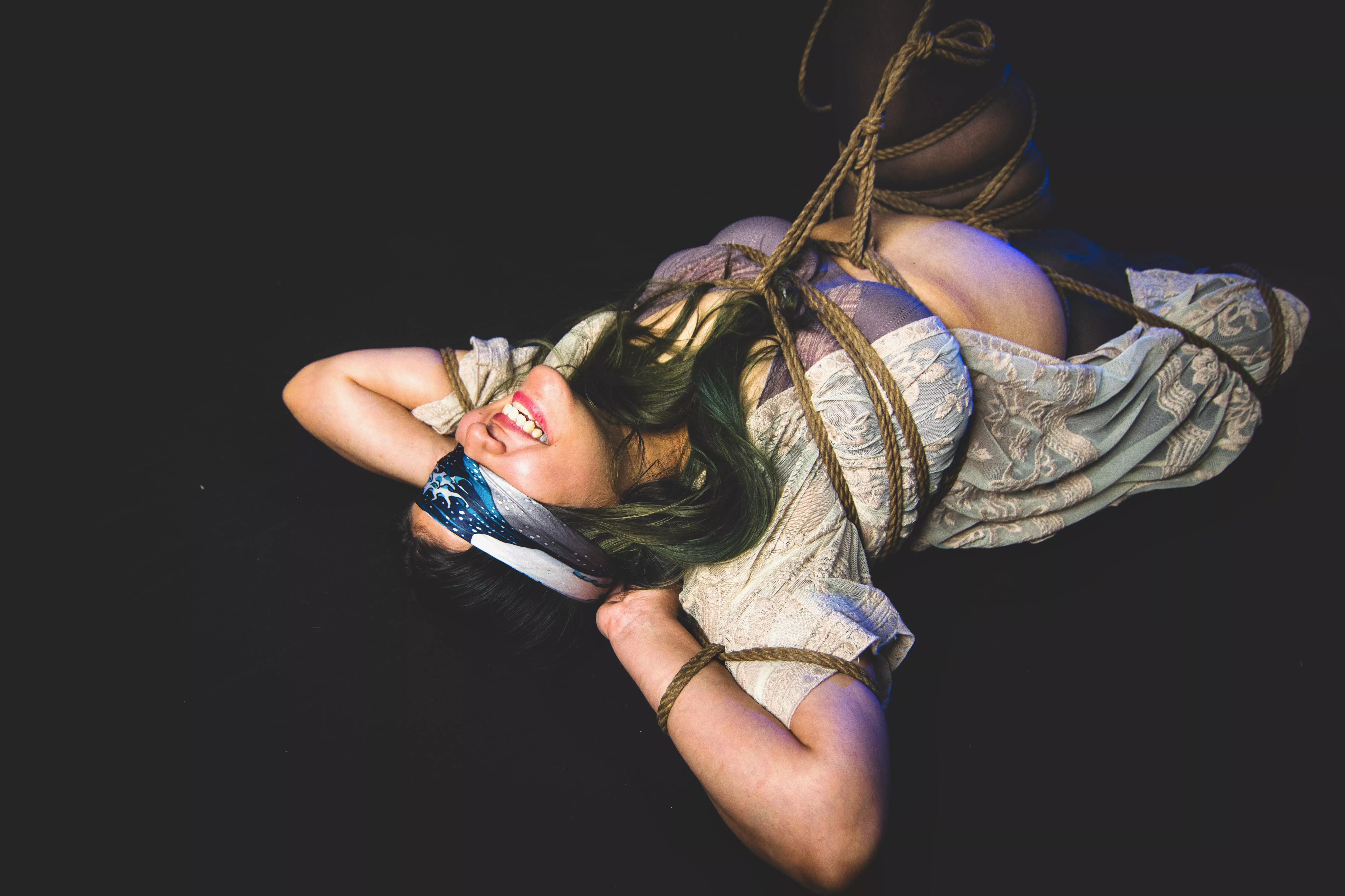 Deep in rope space. 🥰